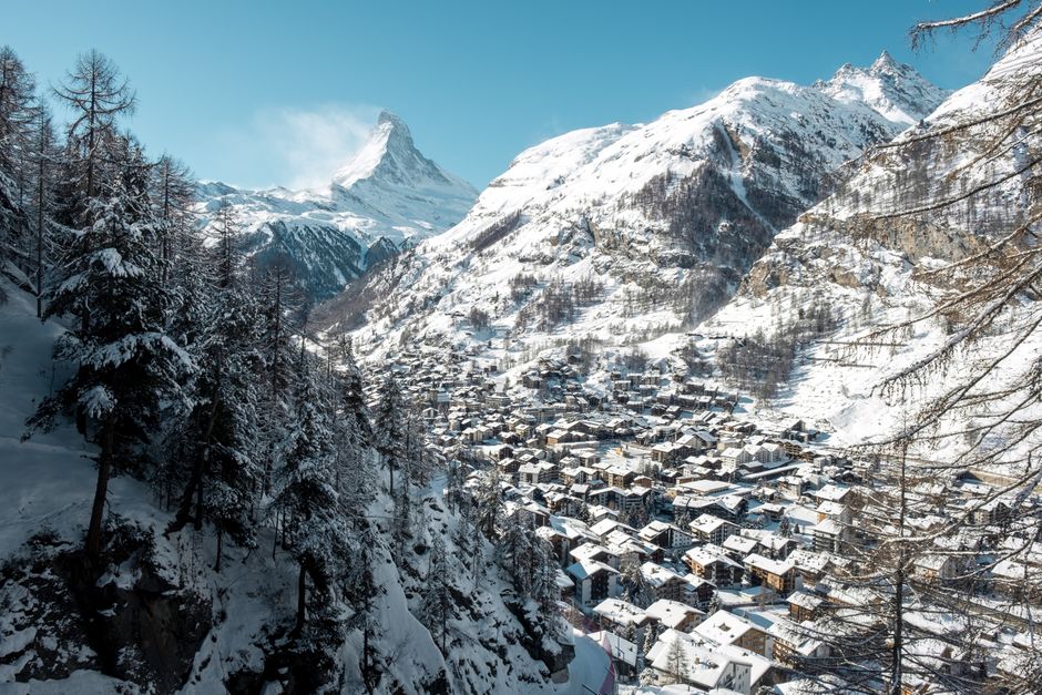 First Family Ski Holiday in the Alps: A Parent’s Plan
